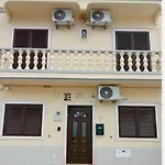 Marina Breeze House Dom wakacyjny