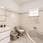 Marina Breeze House Olhão