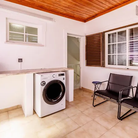 Marina Breeze House * Olhão