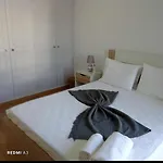 Olhao Marina Breeze House *